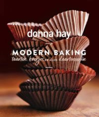 Donna Hay modern baking